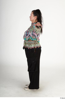 Photos of Isolda Hoven standing t poses whole body 0002.jpg